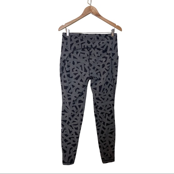 Lululemon Labyrinth Swift Speed Leggings 10 - Picture 3 of 7